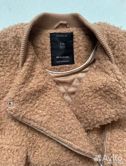 Пальто на девочку Reserved