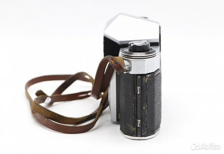 Praktica Super TL body (Germany, 1971)