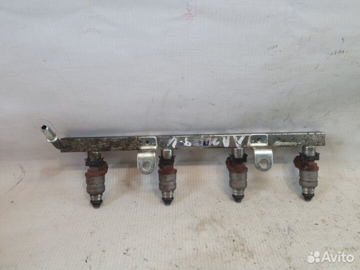 Рампа топливная Chevrolet Lacetti седан 1.6 2007