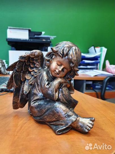 Фигуры на могилу