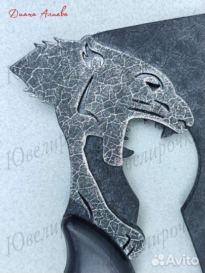 Кованный топор ручной работы