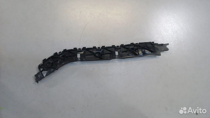 Кронштейн бампера Ford Explorer, 2016