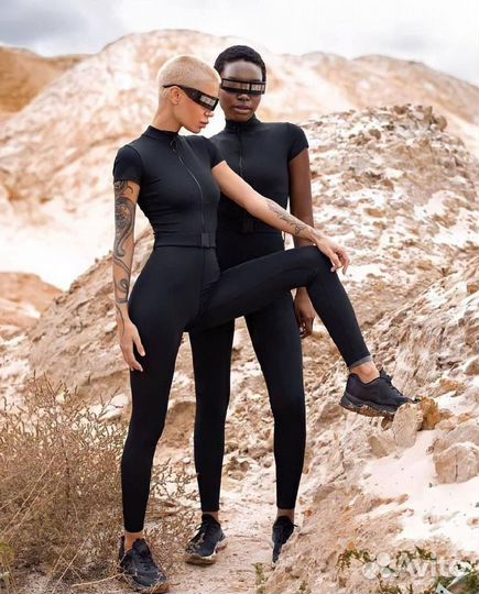 Костюм для фитнеса женский