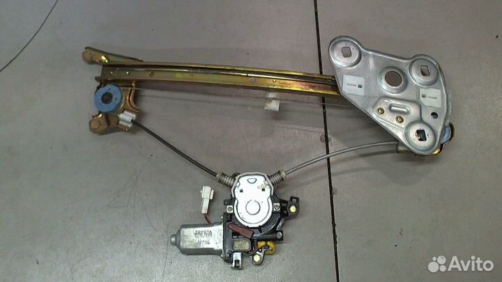 Стеклоподъемник электрический Toyota Celica, 2005