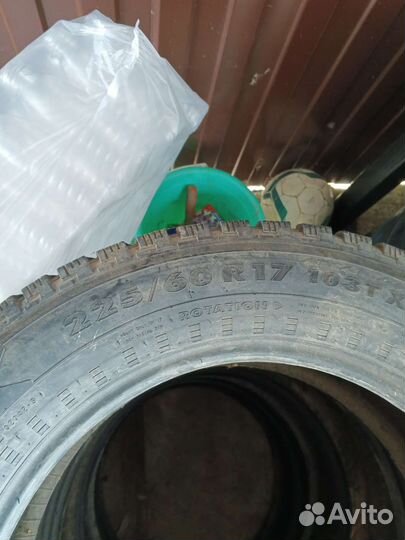 Nokian Tyres Hakkapeliitta 5 225/60 R17