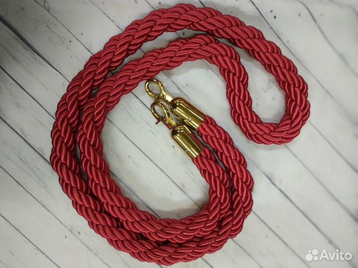 Стойка презентационная с канатом