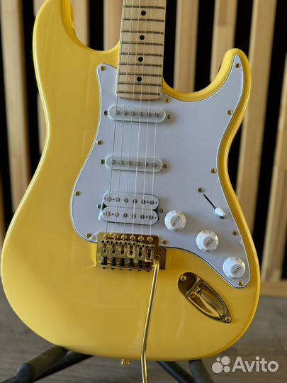 Электро гитара Fender Stratocaster реплика