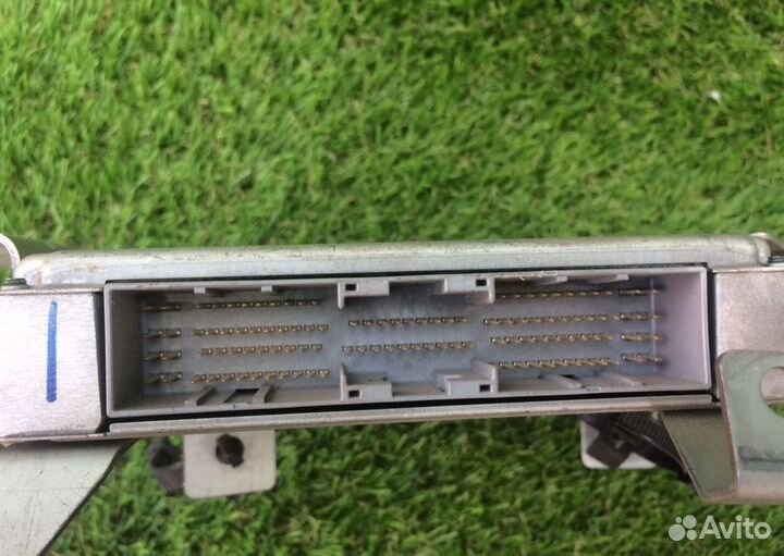 Блок управления двигателем Nissan Maxima A33 2л