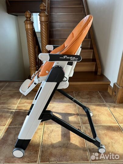 Стульчик для кормоения Peg-perego Siesta Follow me