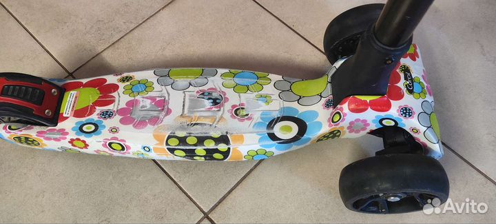 Самокат трехколесный color corol