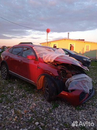 Разбор renault arkana 2021