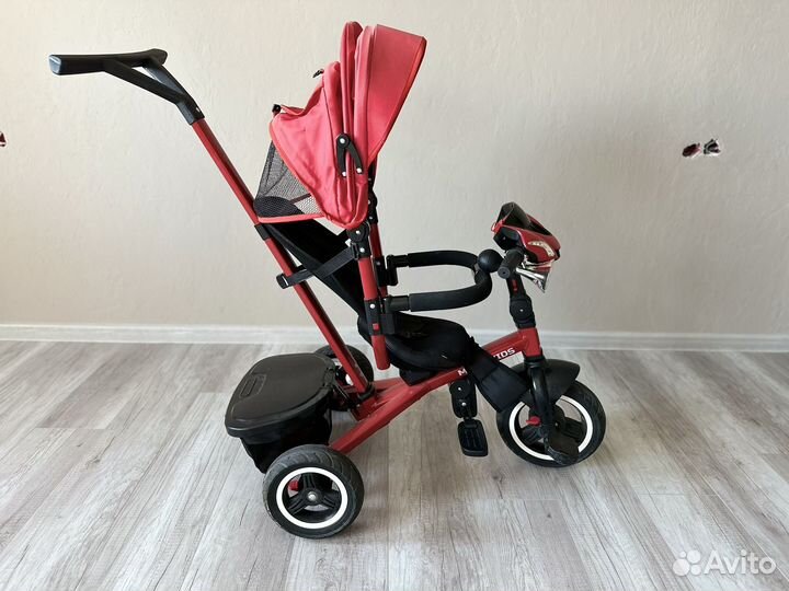 Детский велосипед с ручкой moby kids