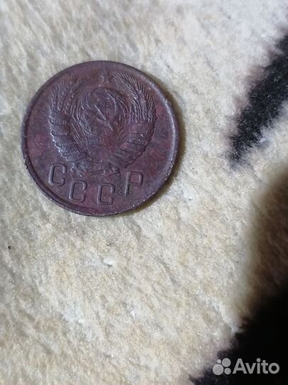 Продам старые монеты