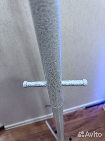 Вешалка напольная