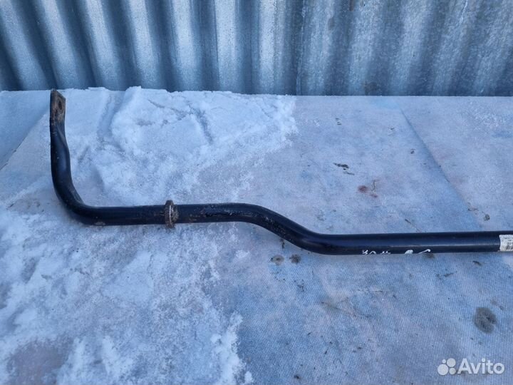 Задний стабилизатор Volkswagen Passat B6