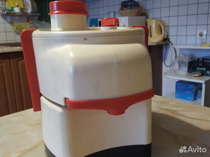 Электросоковыжималка свпп-301