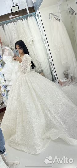 Платье свадебное