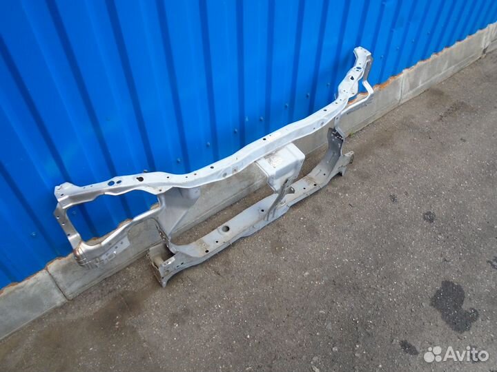 Nissan 62500-BU630 телевизор в сборе