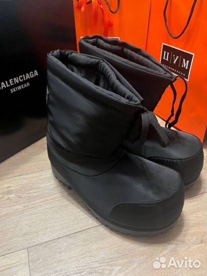 Blenciaga alaska оригнал