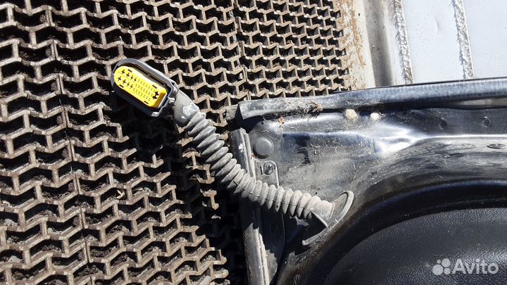 Дверь боковая Renault Fluence (2009-2013)