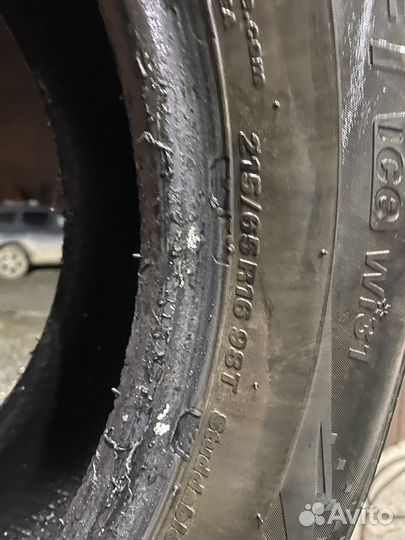 Kumho WinterCraft Ice WI31 215/65 R16 98T