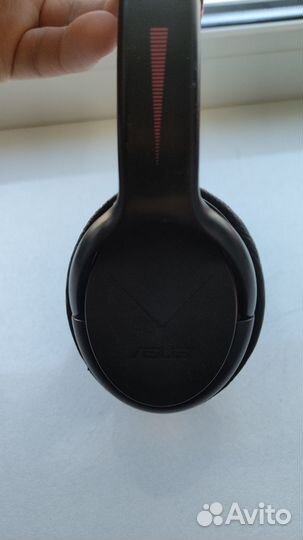 Беспроводные наушники Asus
