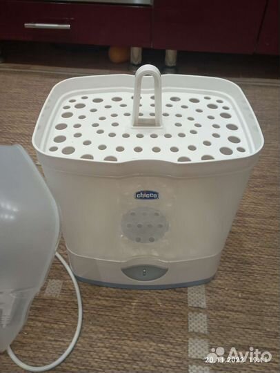Стерилизатор для бутылочек chicco