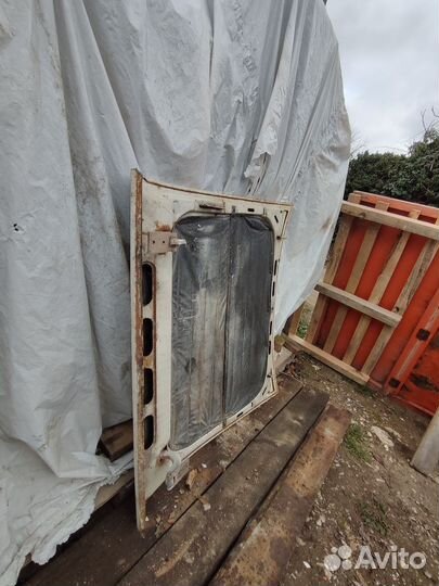 Капот москвич 2140