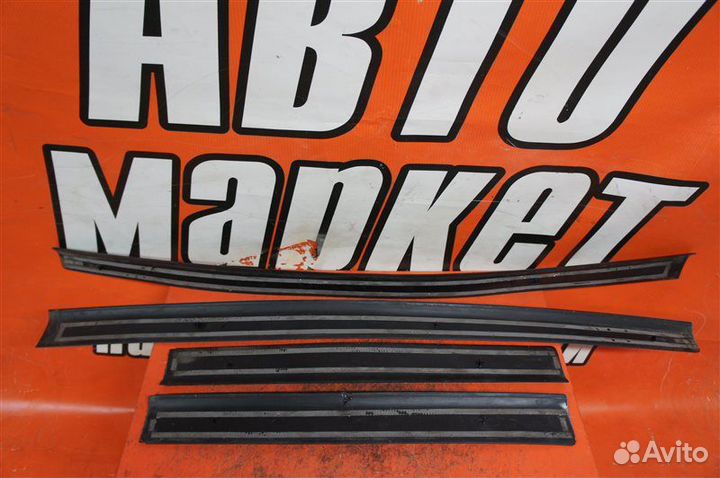 Накладка на порог Audi A6 4F2 2006