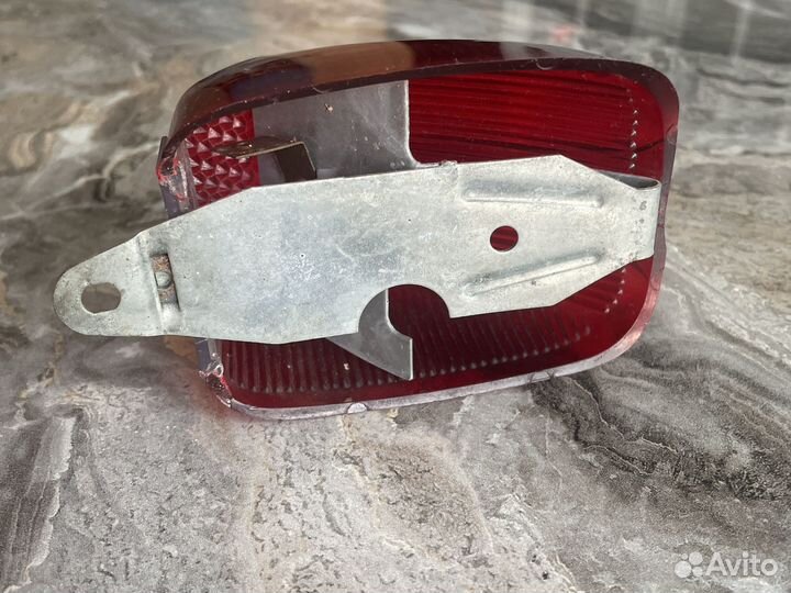 Фонарь задний на Яву