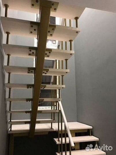 Лестница для офиса
