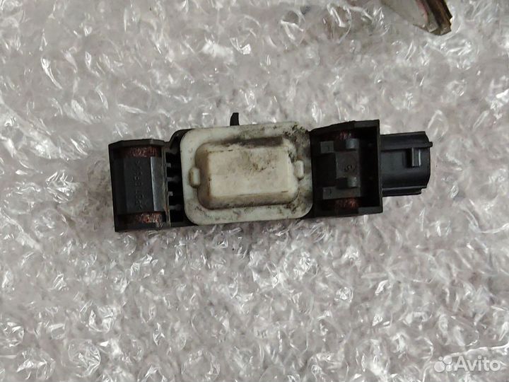 Датчик удара Hyundai Tucson