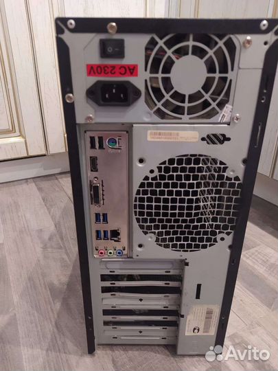 Компьютер i3 10100