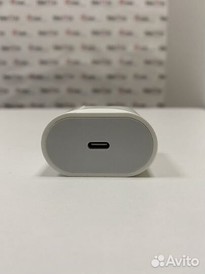 Адаптер питания USB-C 20 Вт для Apple iPhone/iPad
