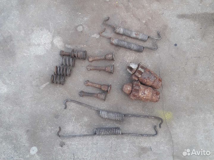 Колодки стояночного тормоза Porsche cayenne 958