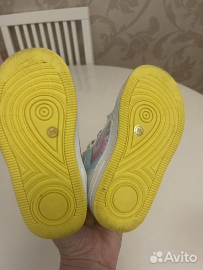 Кроссовки демисезонные для девочки