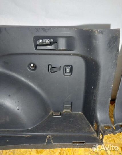 Обшивка багажника Хонда cr-v 4