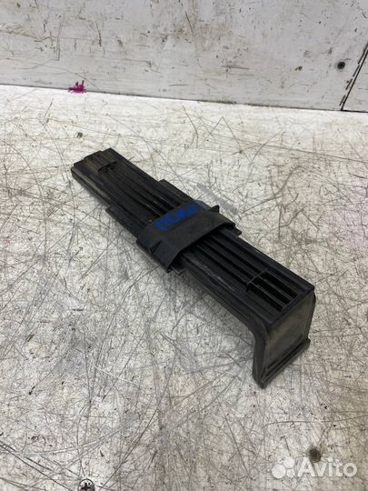 Крышка салонного фильтра Volkswagen Polo 5 Седан