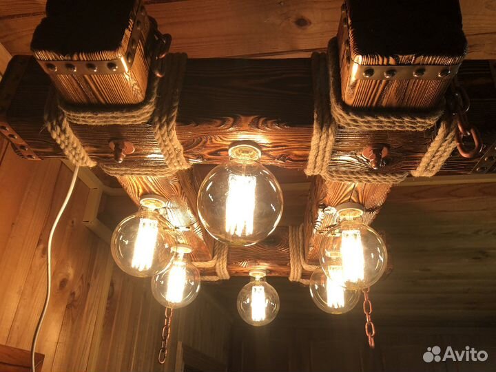 Люстра деревянная подвесная под старину