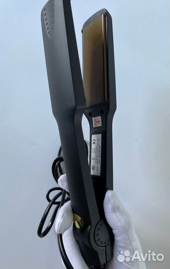 Выпрямитель для волос