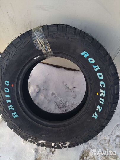 Roadcruza RA1100 A/T 215/75 R15