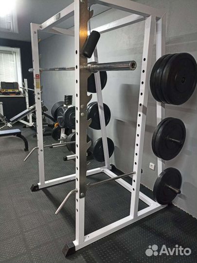 Стойка для штанги, рама для приседа