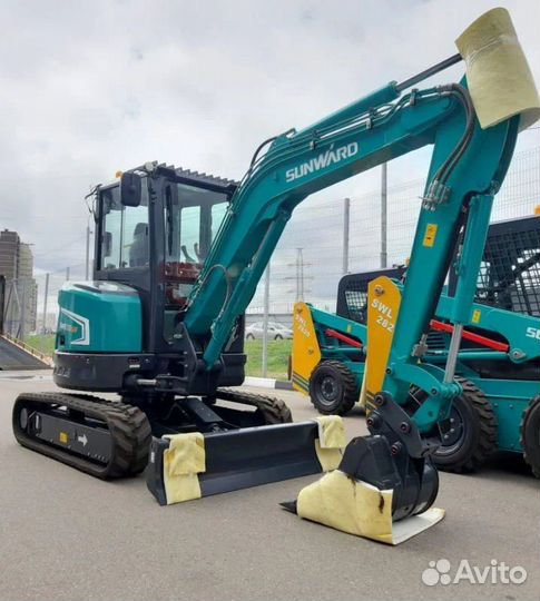 Мини-экскаватор Sunward SWE 35UF, 2023