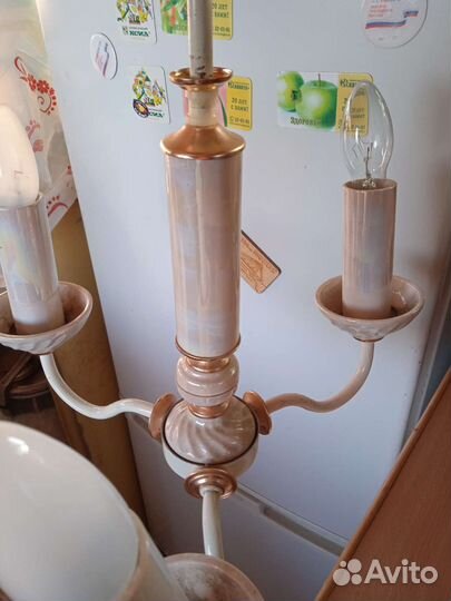 Люстра потолочная и бра