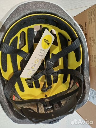 Велошлем specialized L