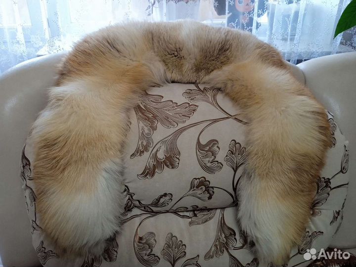 Меховой воротник лиса