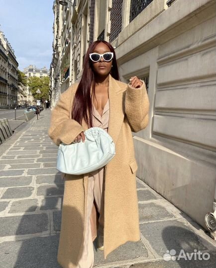 Пальто oversize цвета camel