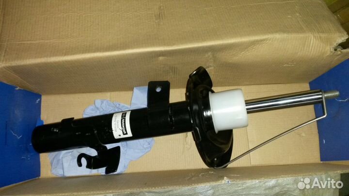 Новая левая передняя стойка ford kuga1 оригинал