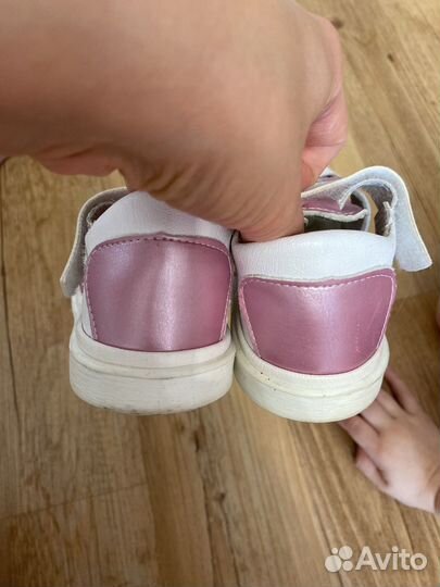 Сандалии для девочки 23 размер