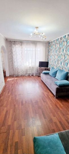 2-к. квартира, 56 м², 3/5 эт.